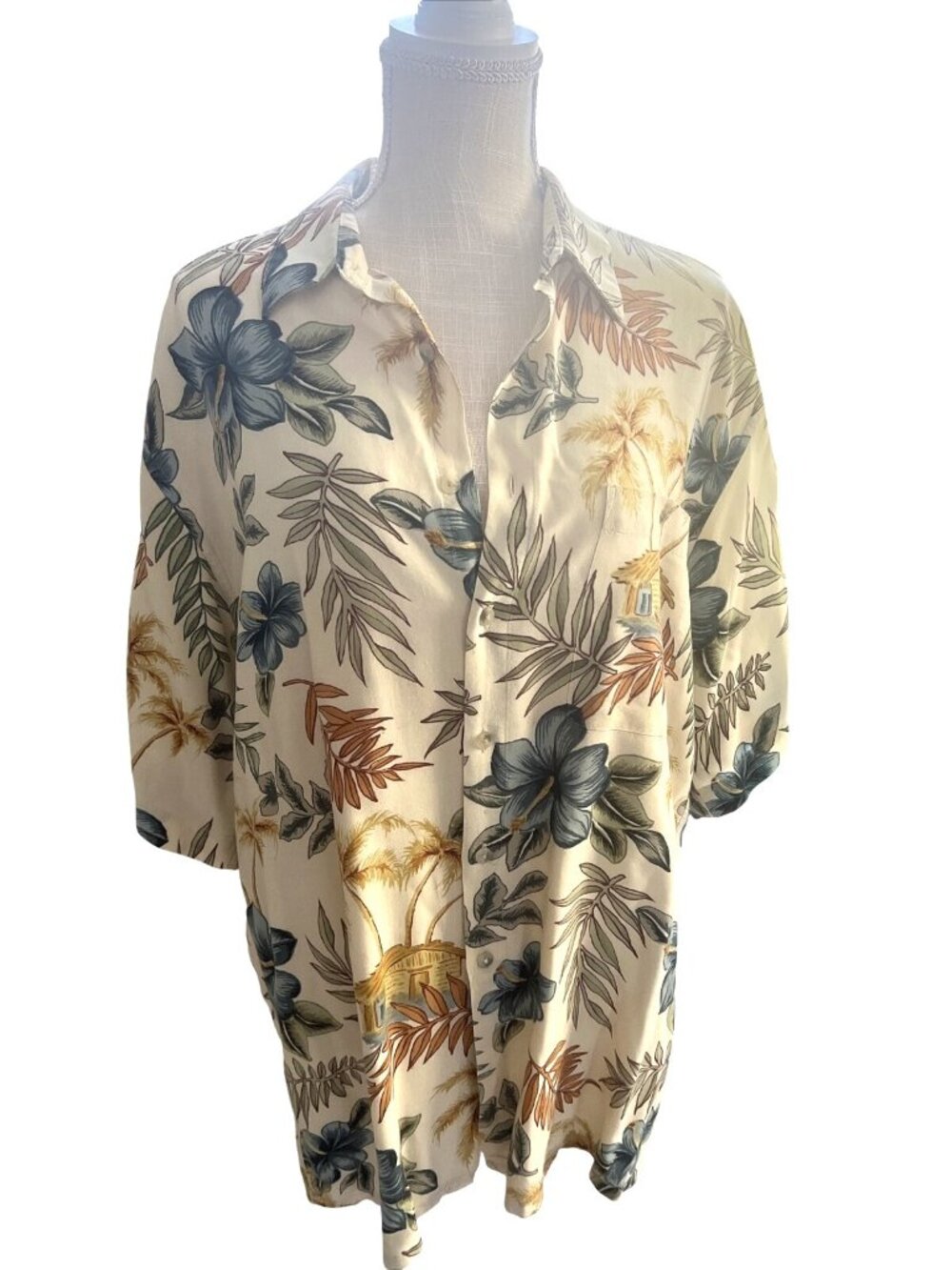 Casual Classics By Lord & Taylor Hawaiian Shirt Tropical Print Rayon L